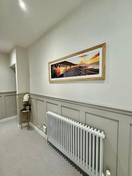 Stylish Apartment Near The Centre Of Харрогейт Экстерьер фото
